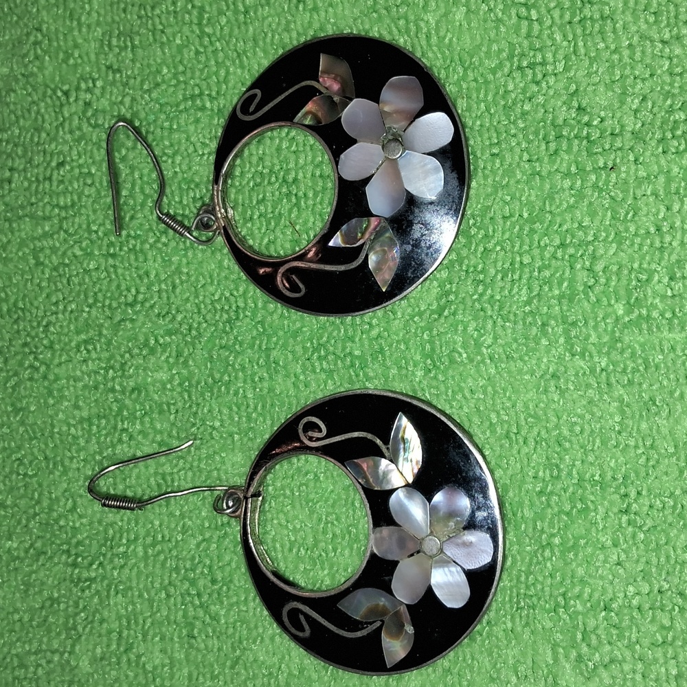 Mexican Sterling Silver,Black Matrix,Abalone & Mother of Pearl Floral Earrings🖤